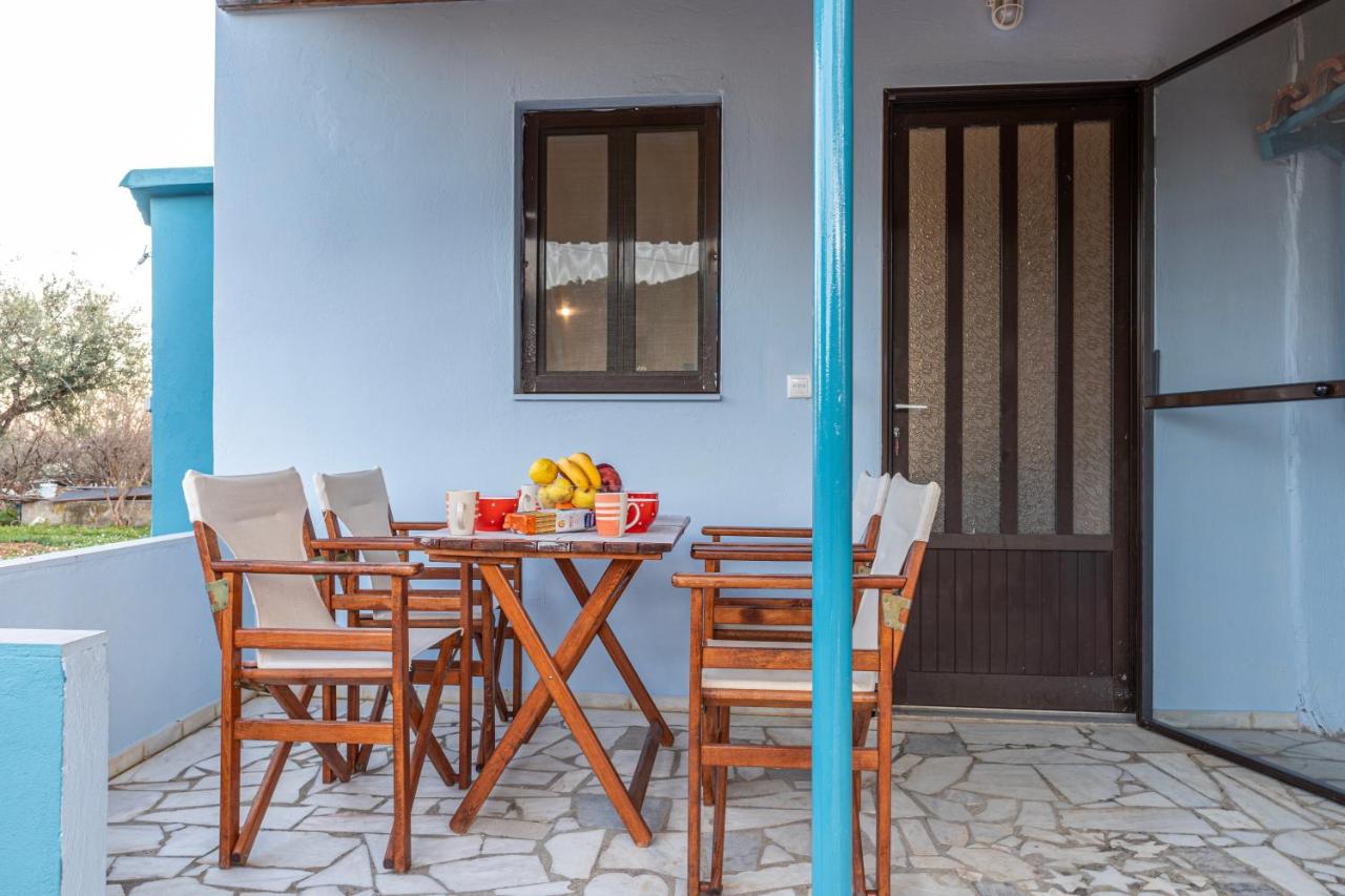 Secret Summer Havens - Perfectly Secluded Getaways - B&B