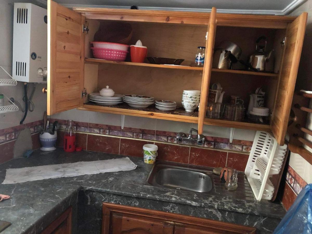 شقة توجد وسط مدينة طنجة و تتوفر على كامل التجهيزات الضرورية خاصةبالعائلات - B&B