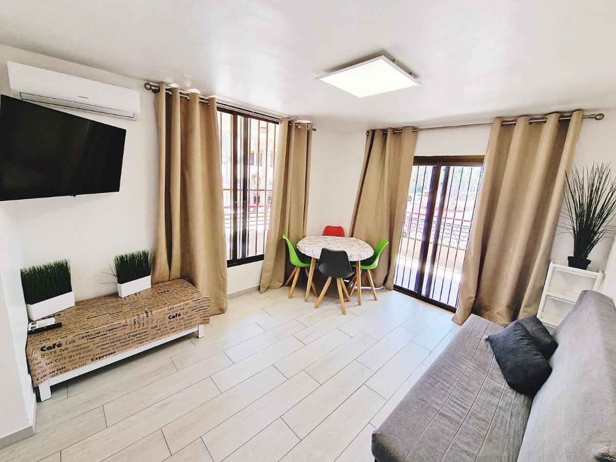 B&B Benidorm - Apartment Carlos V - 1C - Bed and Breakfast Benidorm