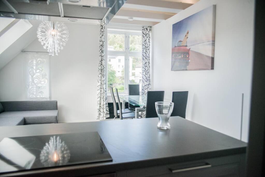 B&B Bergen - Modern apartment 7 min to center - Bed and Breakfast Bergen