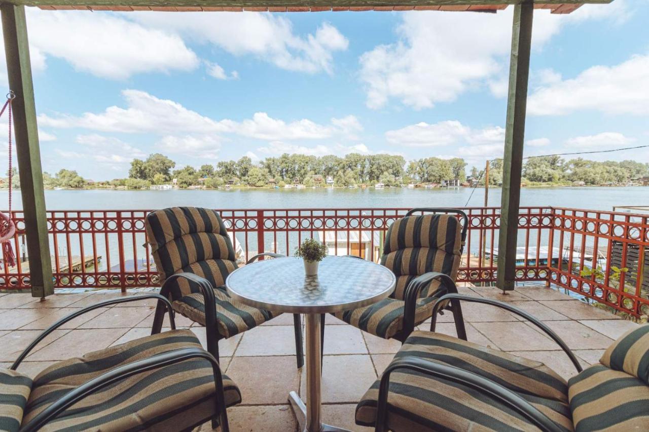 Villa con 2 Camere da Letto