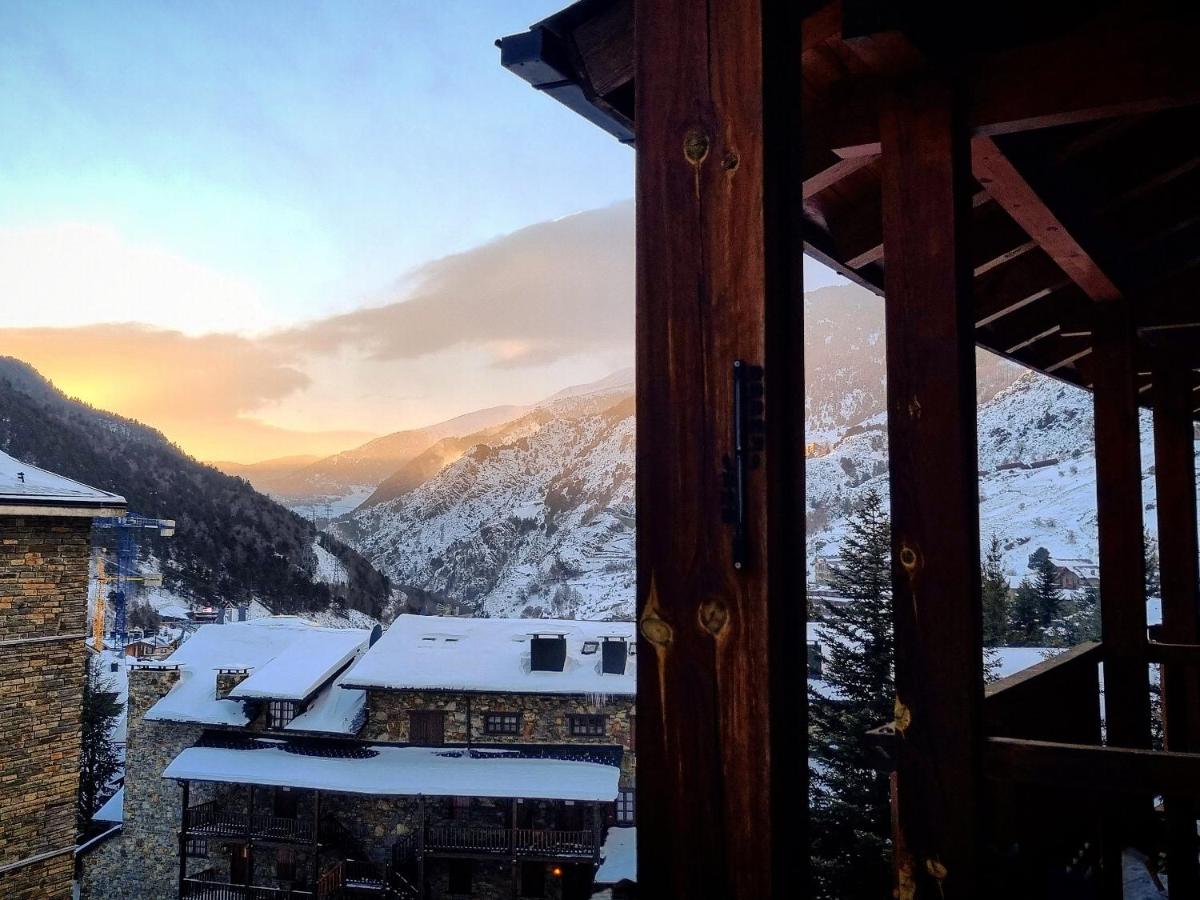 Estudio rústico en Tarter a pie de Pistas - Núm HUT 08212 - B&B El Tarter