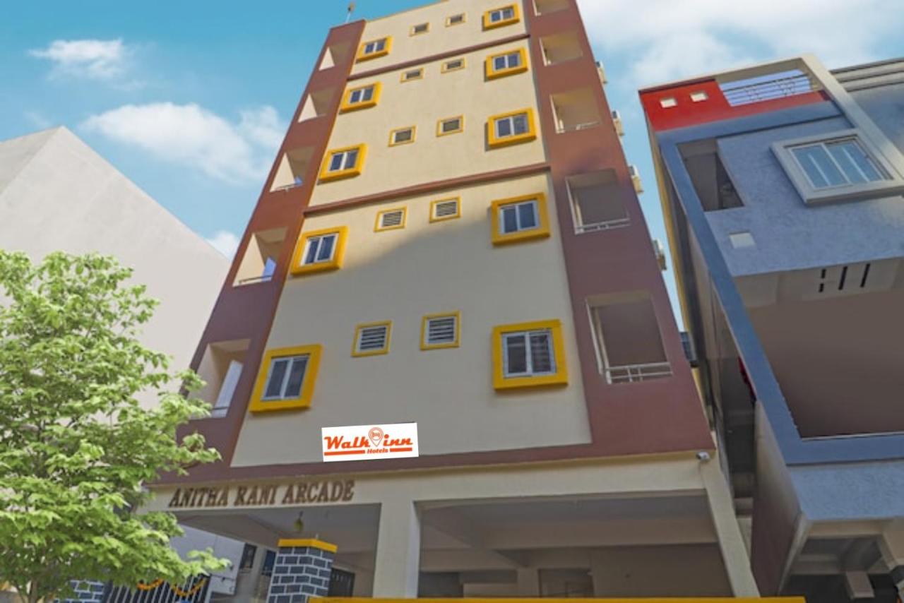 B&B Hyderabad - Walk Inn hotel gachibowli - Bed and Breakfast Hyderabad