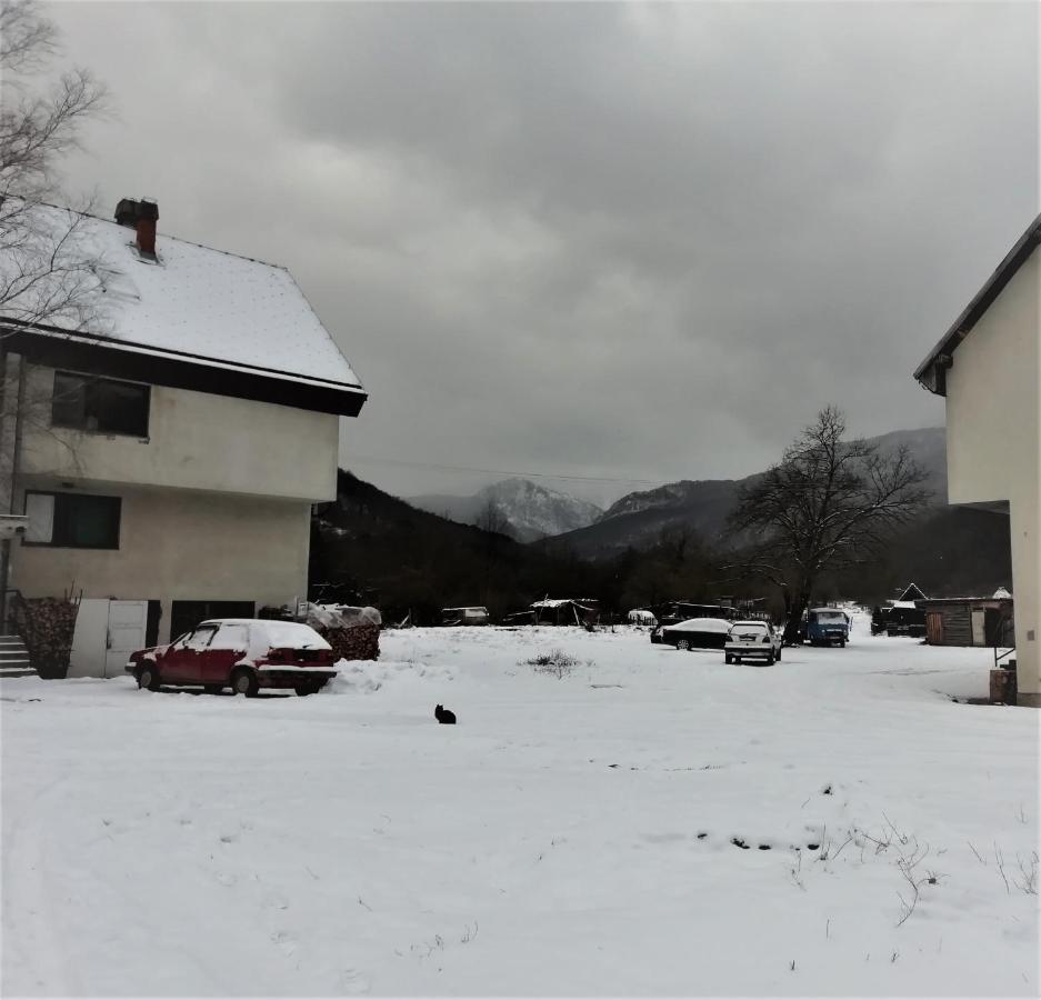 Tratinčica - B&B
