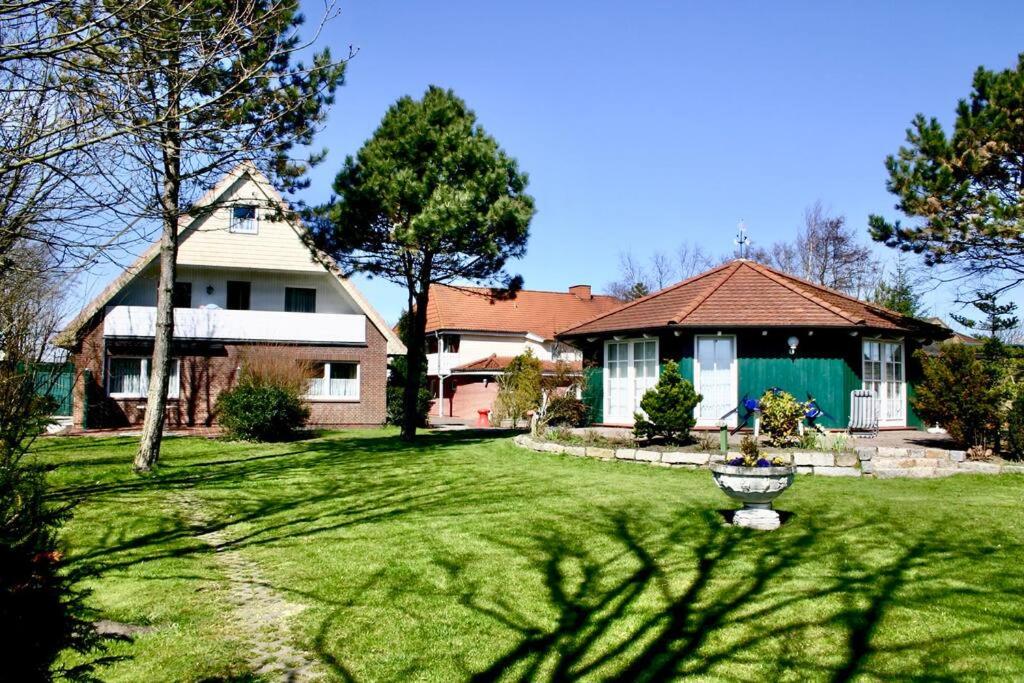 Pavillon in Stinteck/Westerdeichstrich bei Büsum - B&B Westerdeichstrich