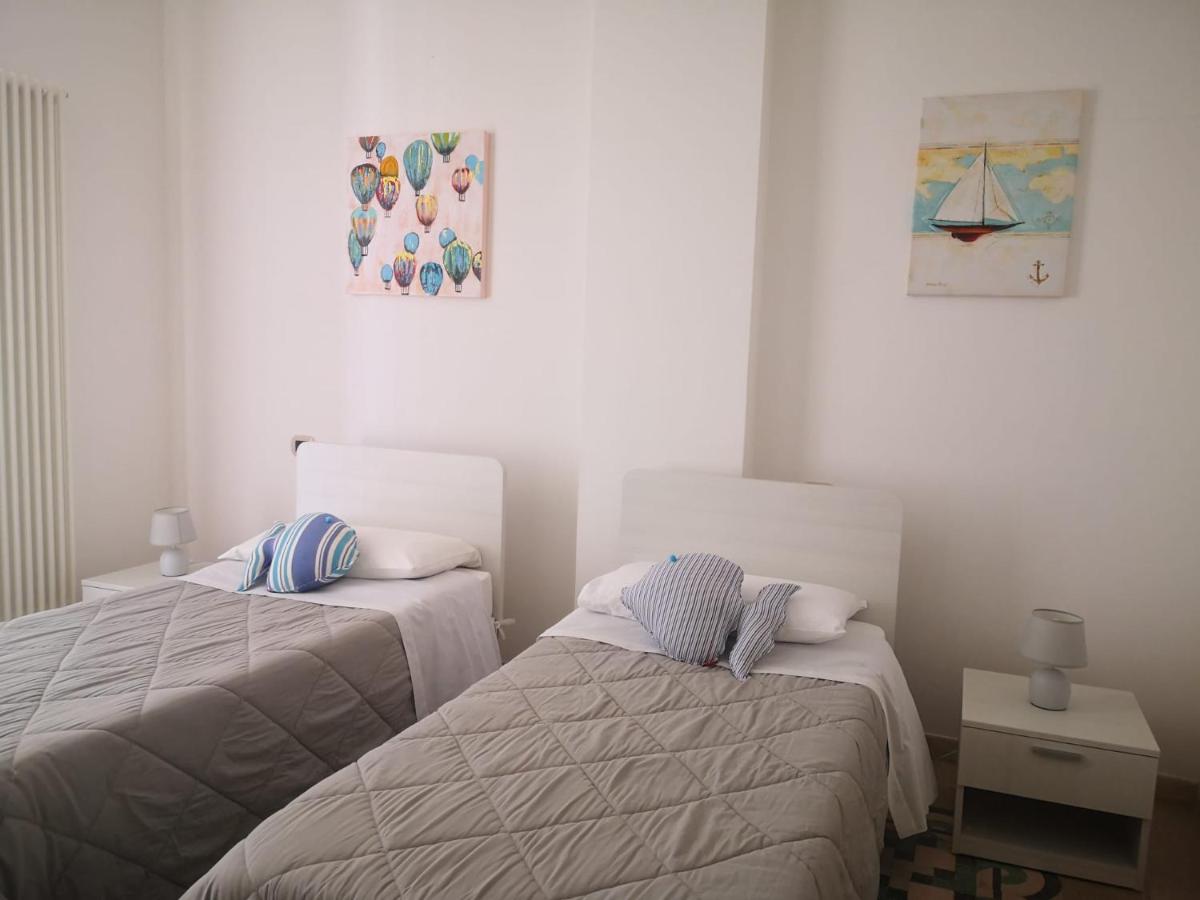 Twin Room with Private Bathroom