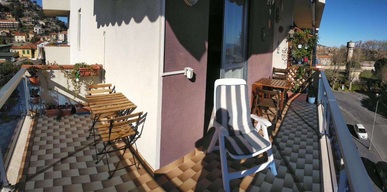 Appartamento Riviera Trilocale wifi e parcheggio privato - B&B Ventimiglia