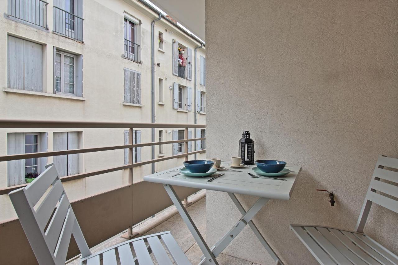 L'Ecluse - Clim - Parking - Central - B&B