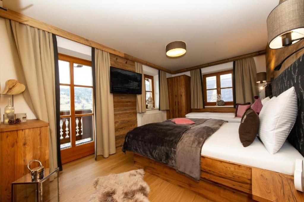 Triple Room with Mountain View