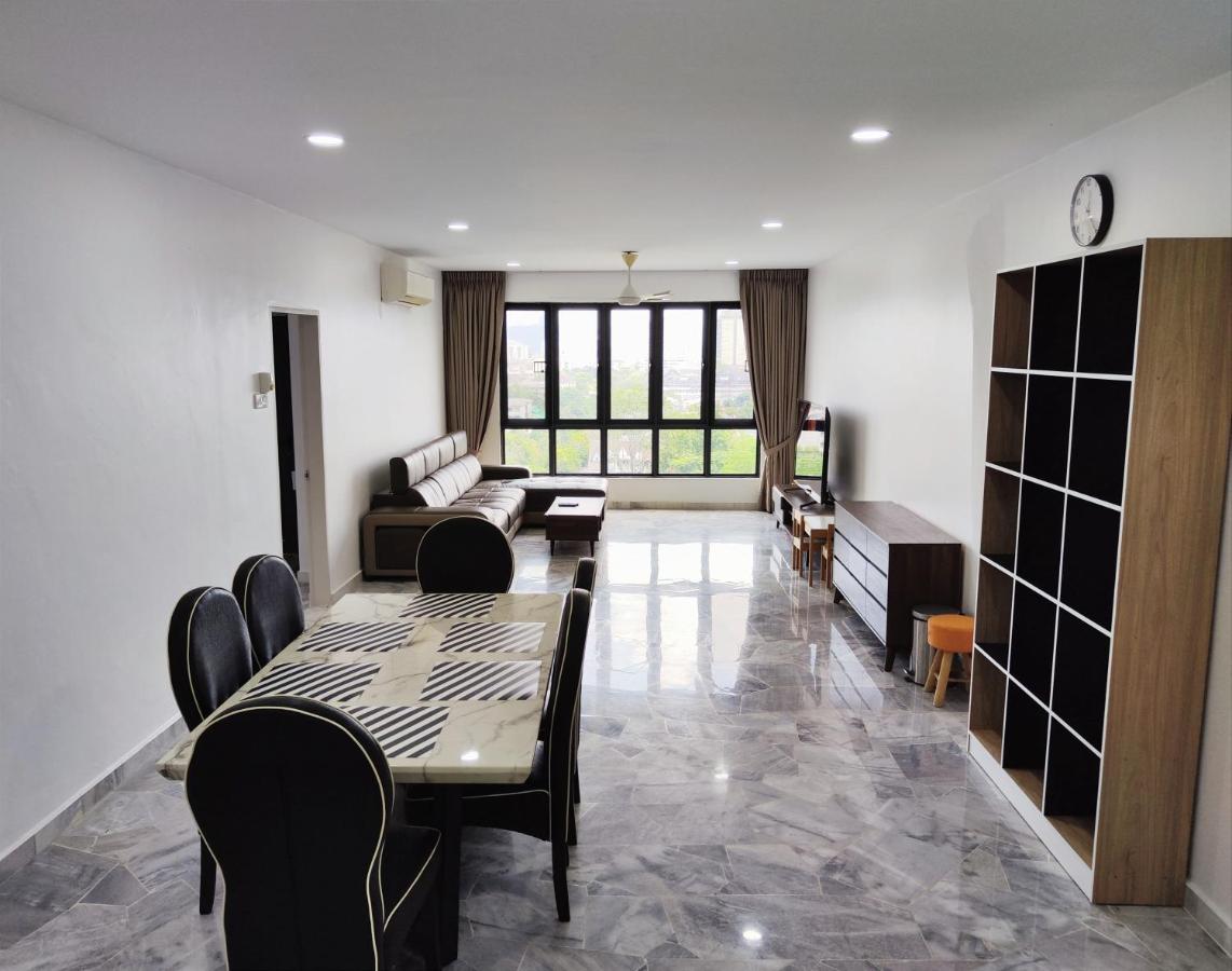 Ampang South Spacious Homestay - Chambres d’hôtes Kuala Lumpur