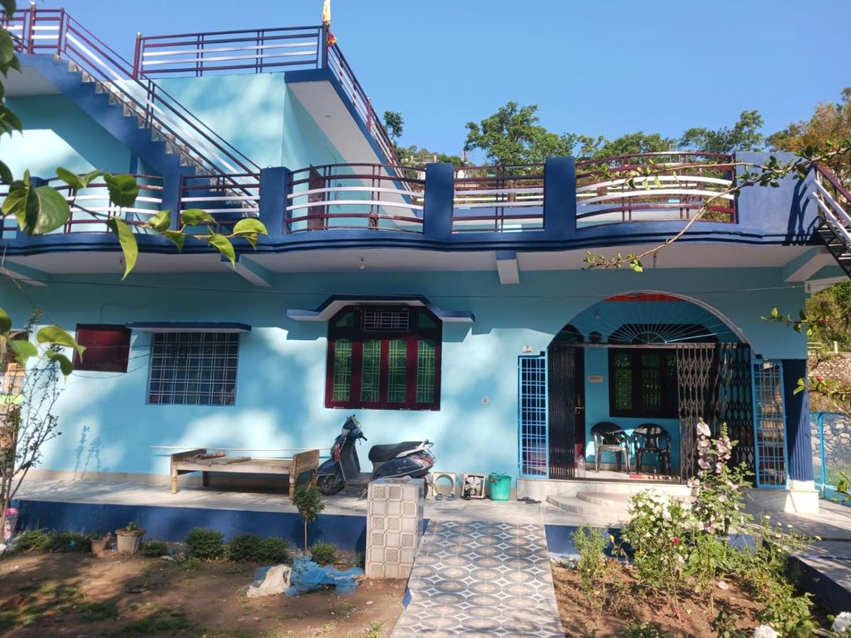 SOMESH Holiday Home - B&B