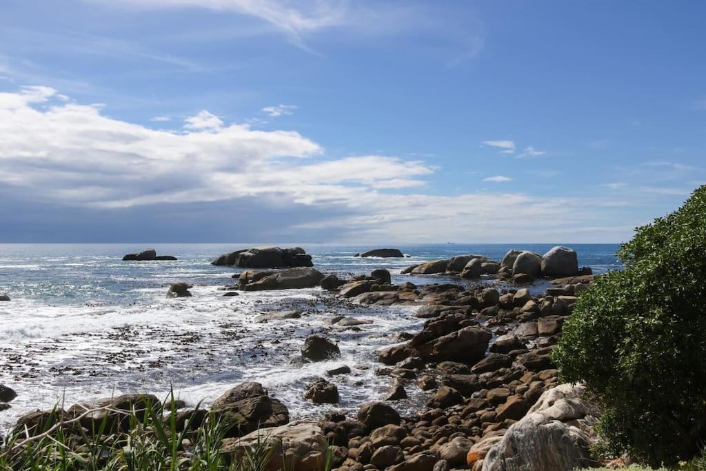 Bakoven Beach House - B&B Cape Town