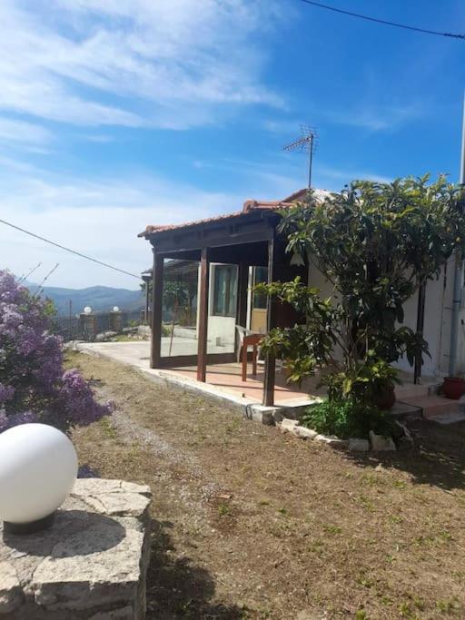 B&B Dharivianá - Το σπιτάκι στη Μουρνέ - Bed and Breakfast Dharivianá