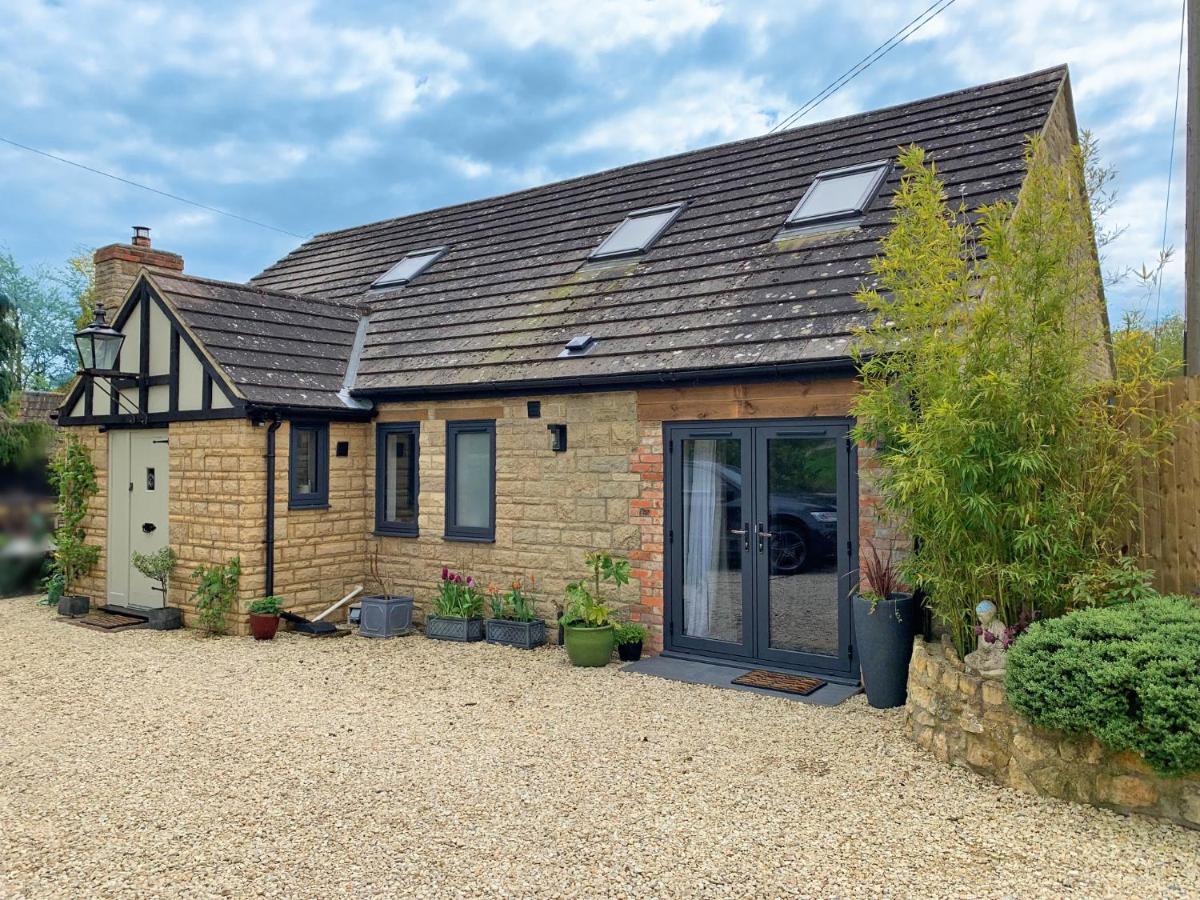 B&B Hannington - Hidden Well Studio - Bed and Breakfast Hannington