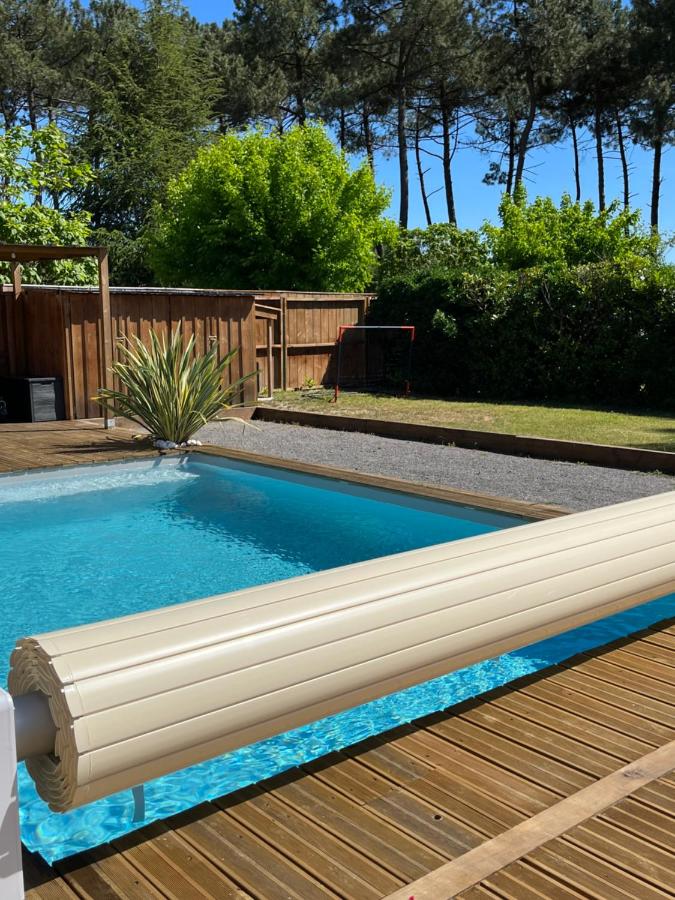 Maison avec sa grande terrasse ensoleillée - B&B Gujan-Mestras