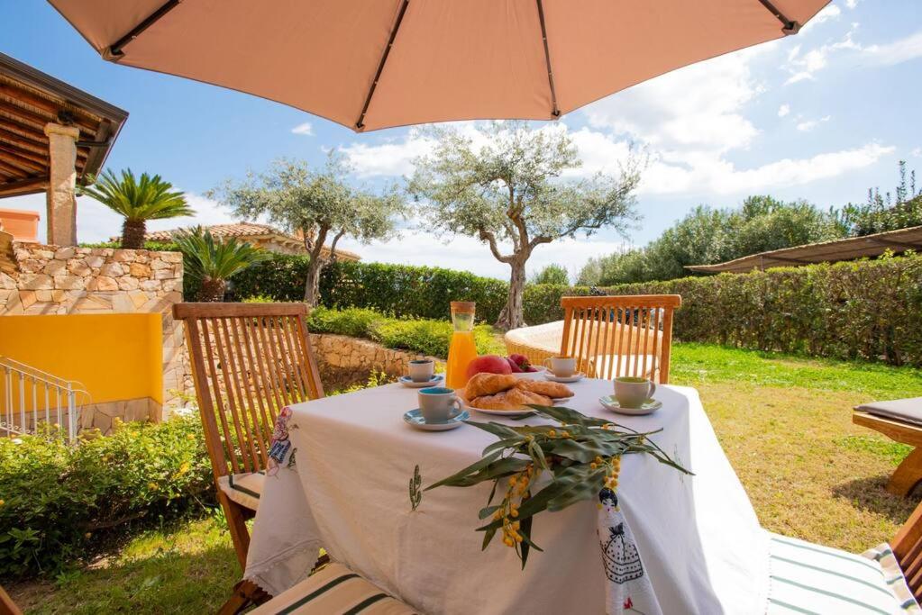 [Pula Is Molas Resort] wi-fi free parking Netflix - B&B