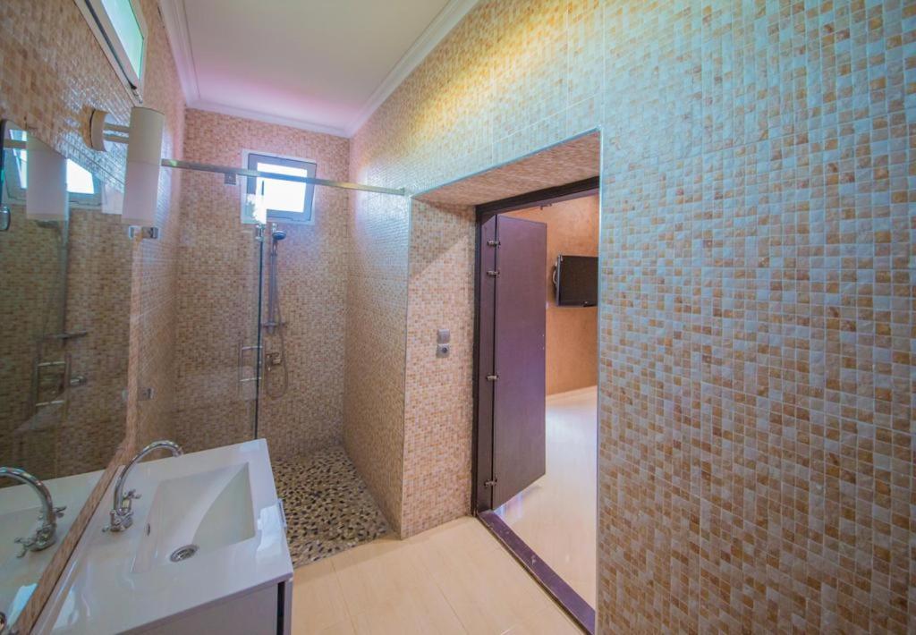 Double Room with Pool View