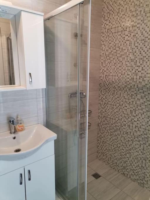 Apartman Janska - B&B