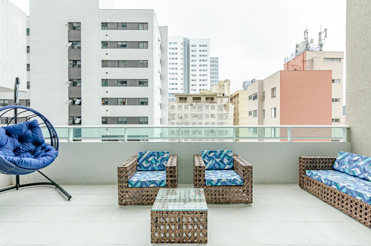 Duplex Incrível, 2 Quartos, varanda, 2 vagas Batel by UROOMS - Chambres d’hôtes Curitiba