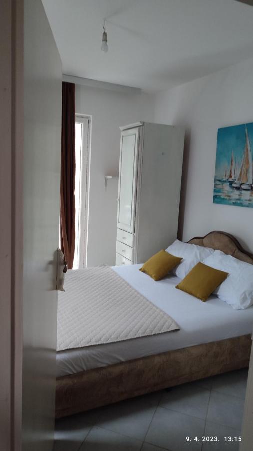 Pejovic Guest House - B&B