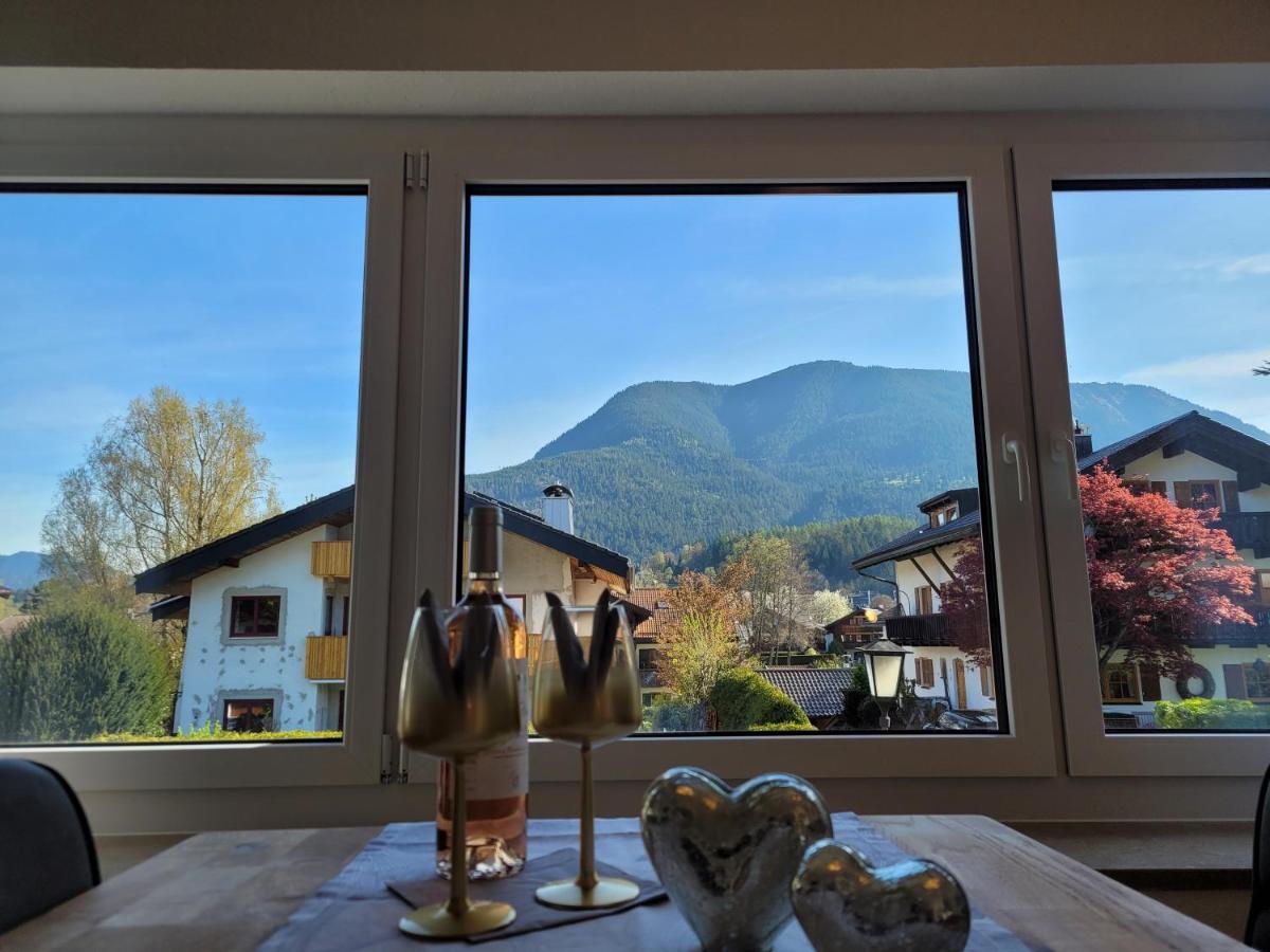 B&B Garmisch-Partenkirchen - BERG-LOVE - Bed and Breakfast Garmisch-Partenkirchen