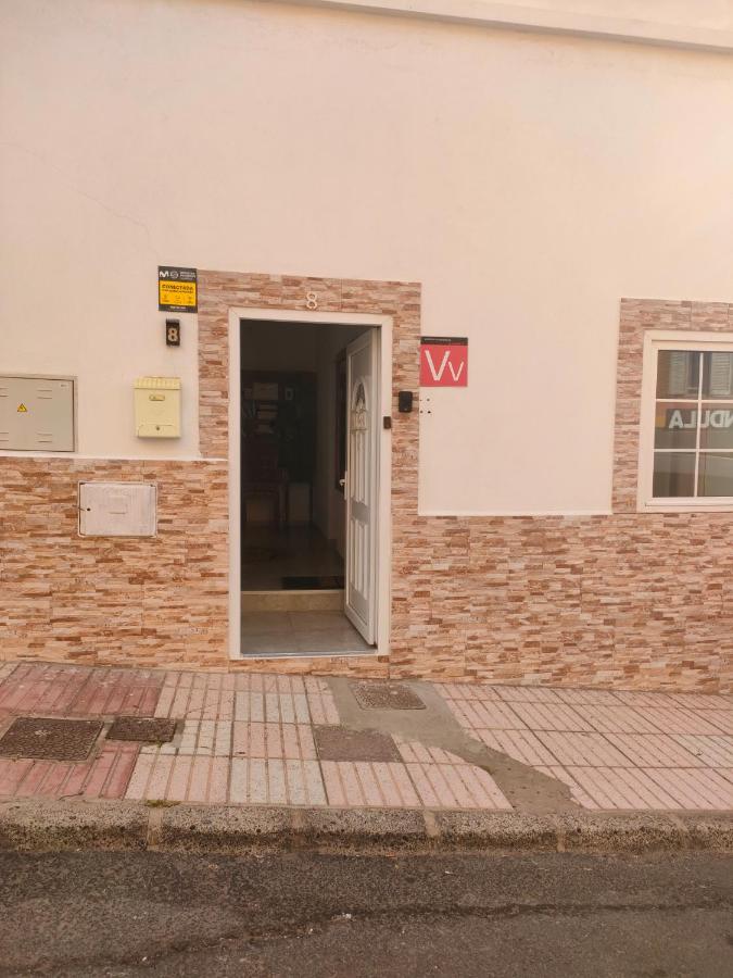 Alba 2 apartamento y Alba 3 habitación con baño - B&B Puerto del Rosario