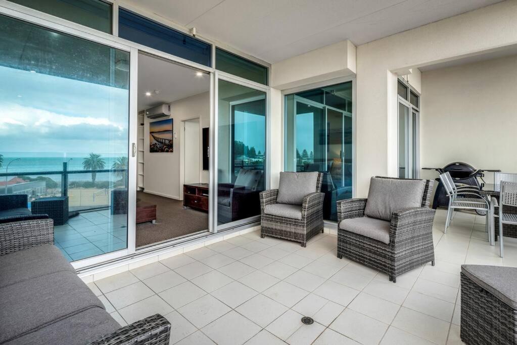 Penthouse 406 The Frontage Victor Harbor - B&B Victor Harbor
