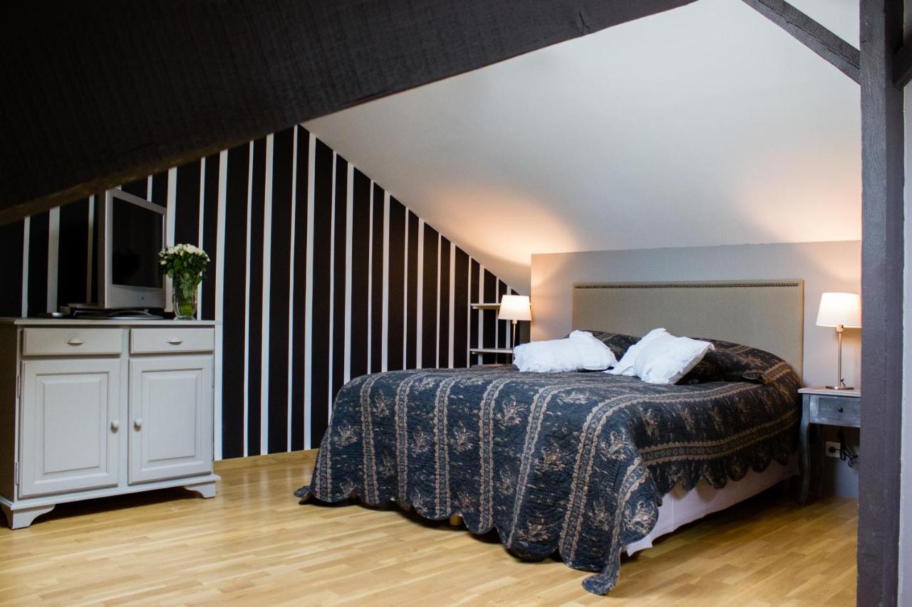 Lequatorze - Bed and Breakfast