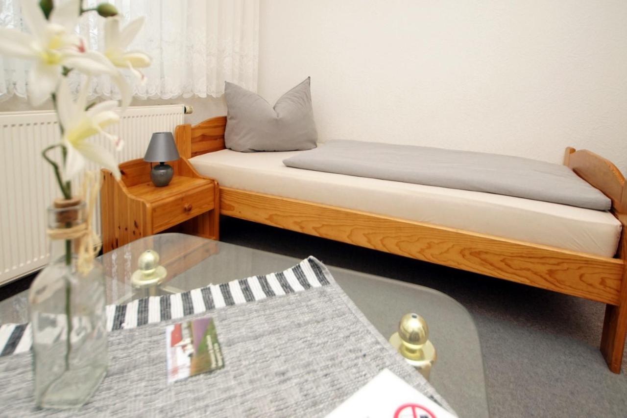 Chambre Lits Jumeaux avec Salle de Bains