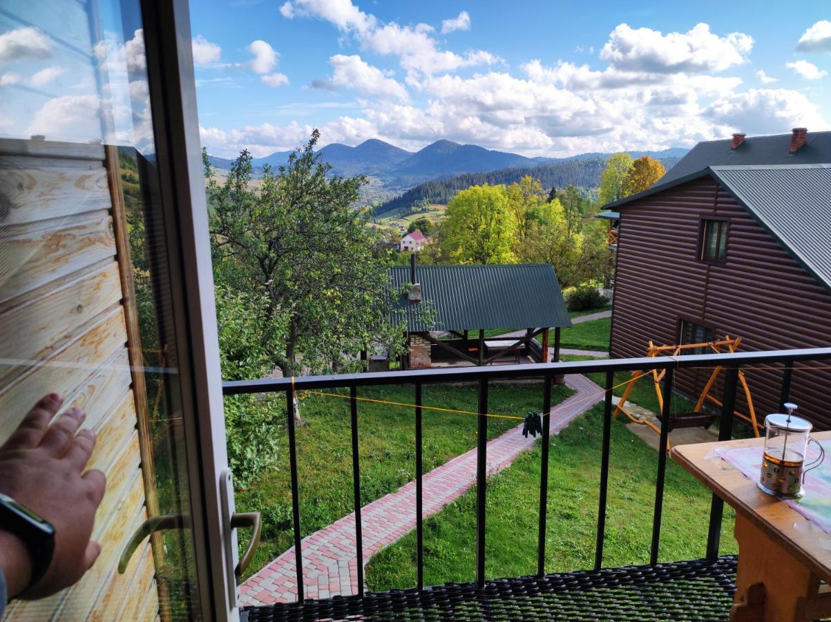 Cottage Panorama Karpat - B&B Volosyanka
