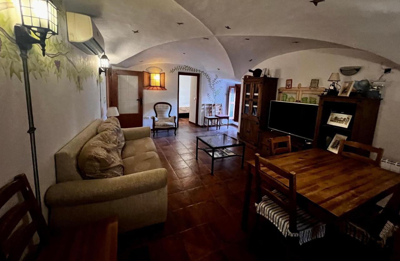 Destino Deluxe Plaza de Santiago - 3 hab - Ferienwohnung