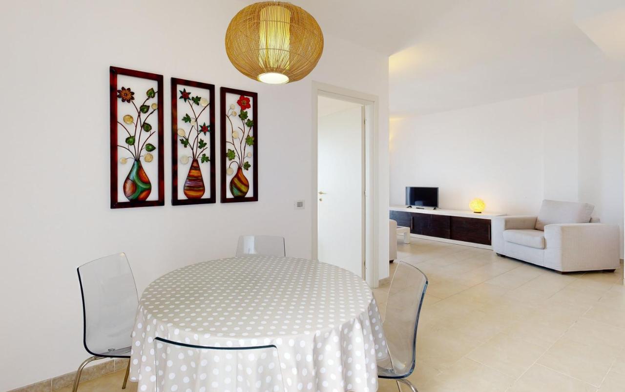 One-Bedroom House (2 Adults)