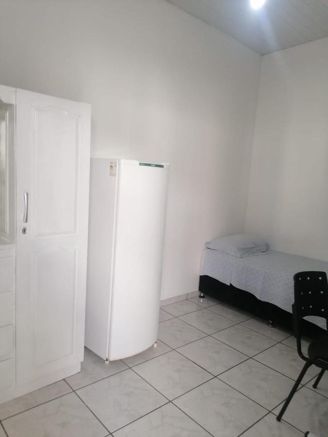 Quarto para Rapazes no Centro Sinop MT - Bed and Breakfast Sinop