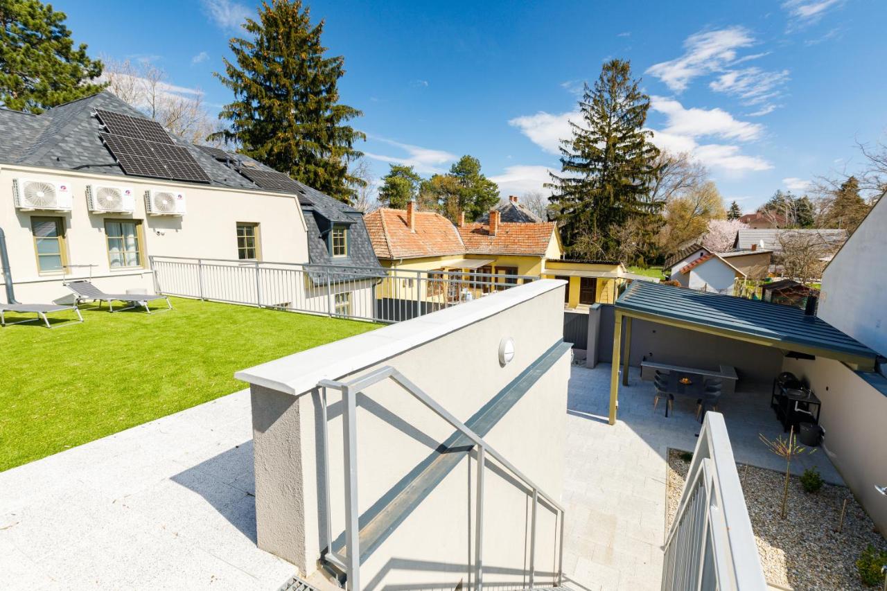 PARK Apartmanok - B&B