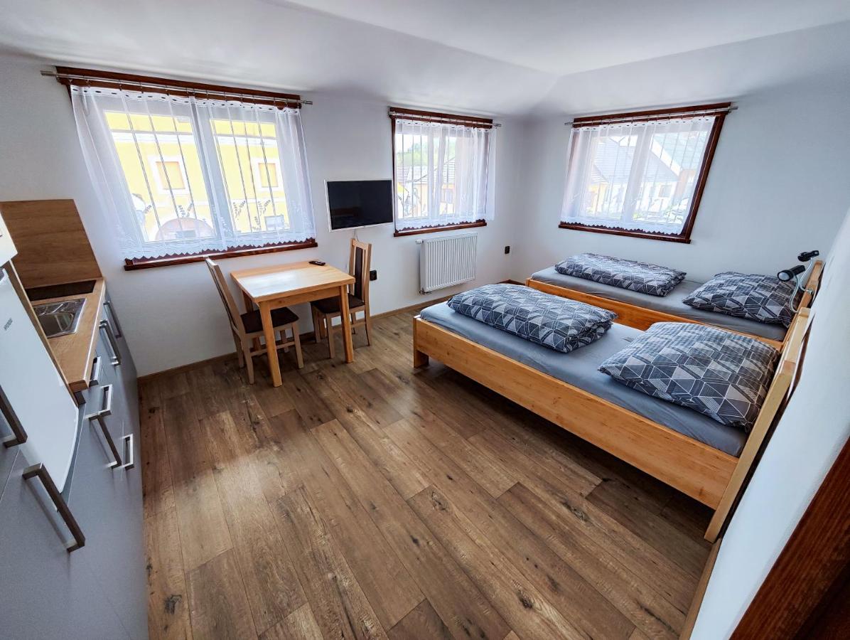 Twin Room with Private Bathroom