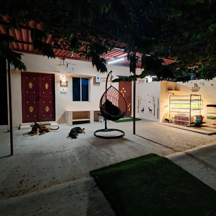 Sattva Farmstay - B&B