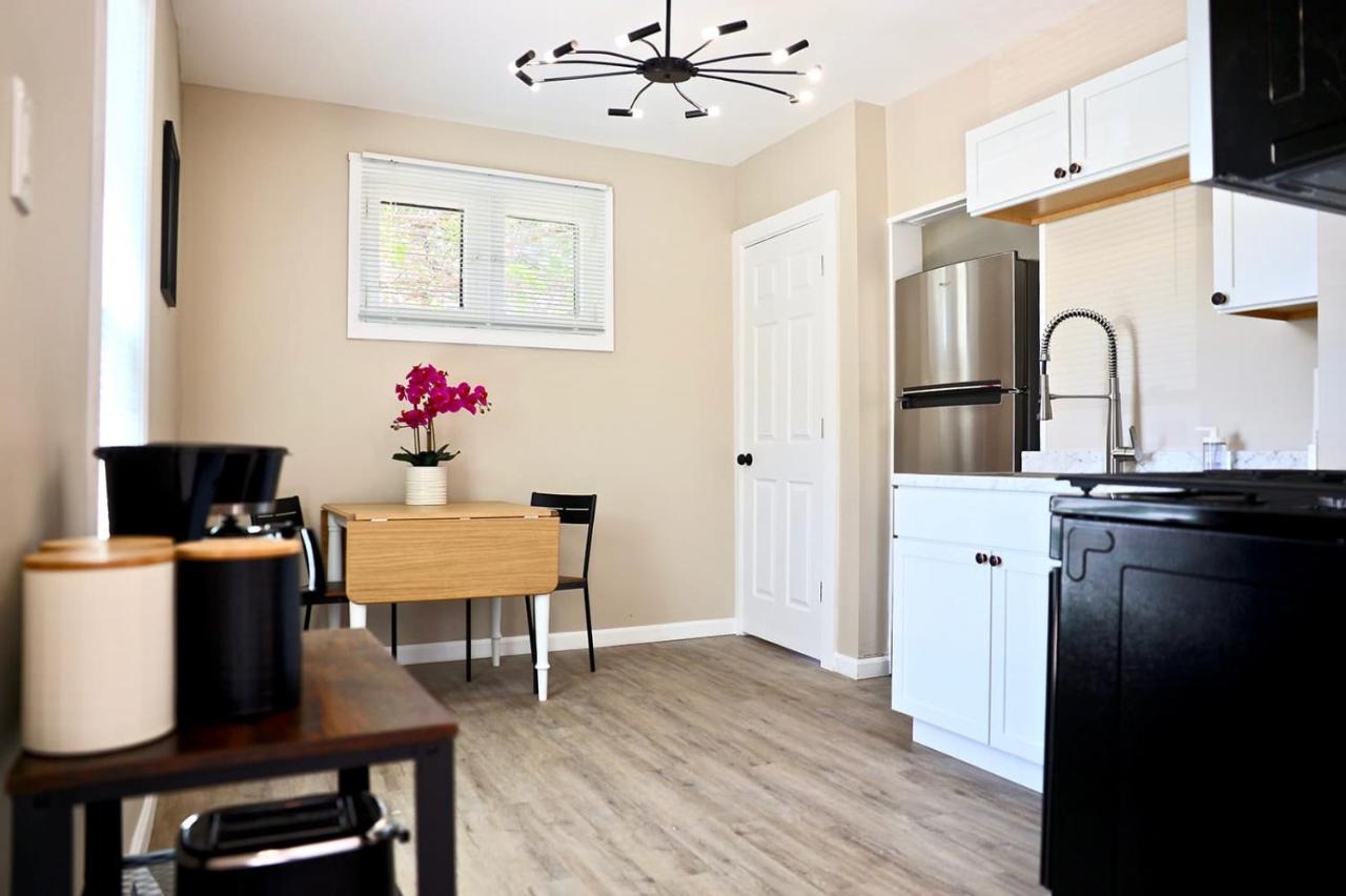 Lincoln, 1 Bedroom House near Xavier & Downtown - Chambres d'hôtes Cincinnati