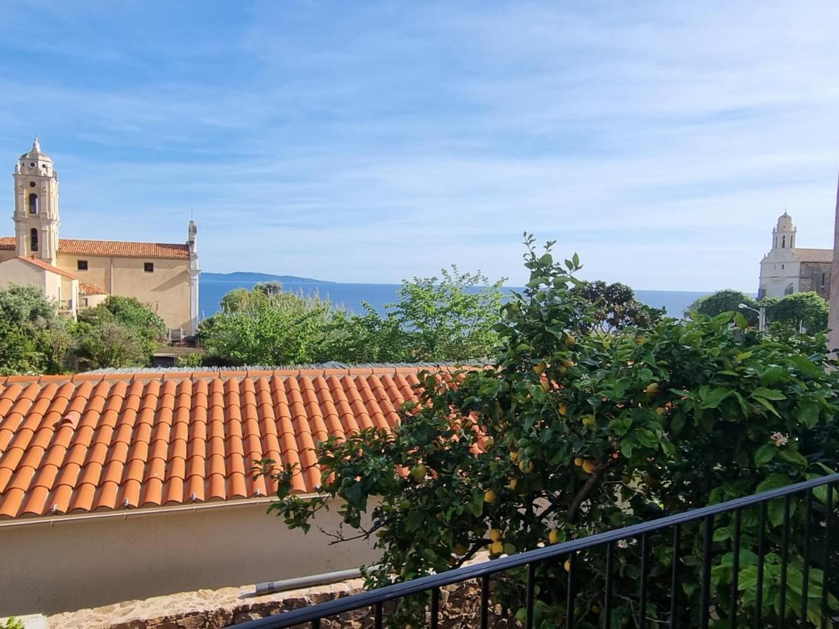 Appartement au centre du village - B&B