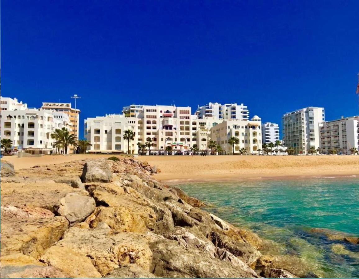 Seaside Serenity: 1BR with Breathtaking Ocean View - B&B