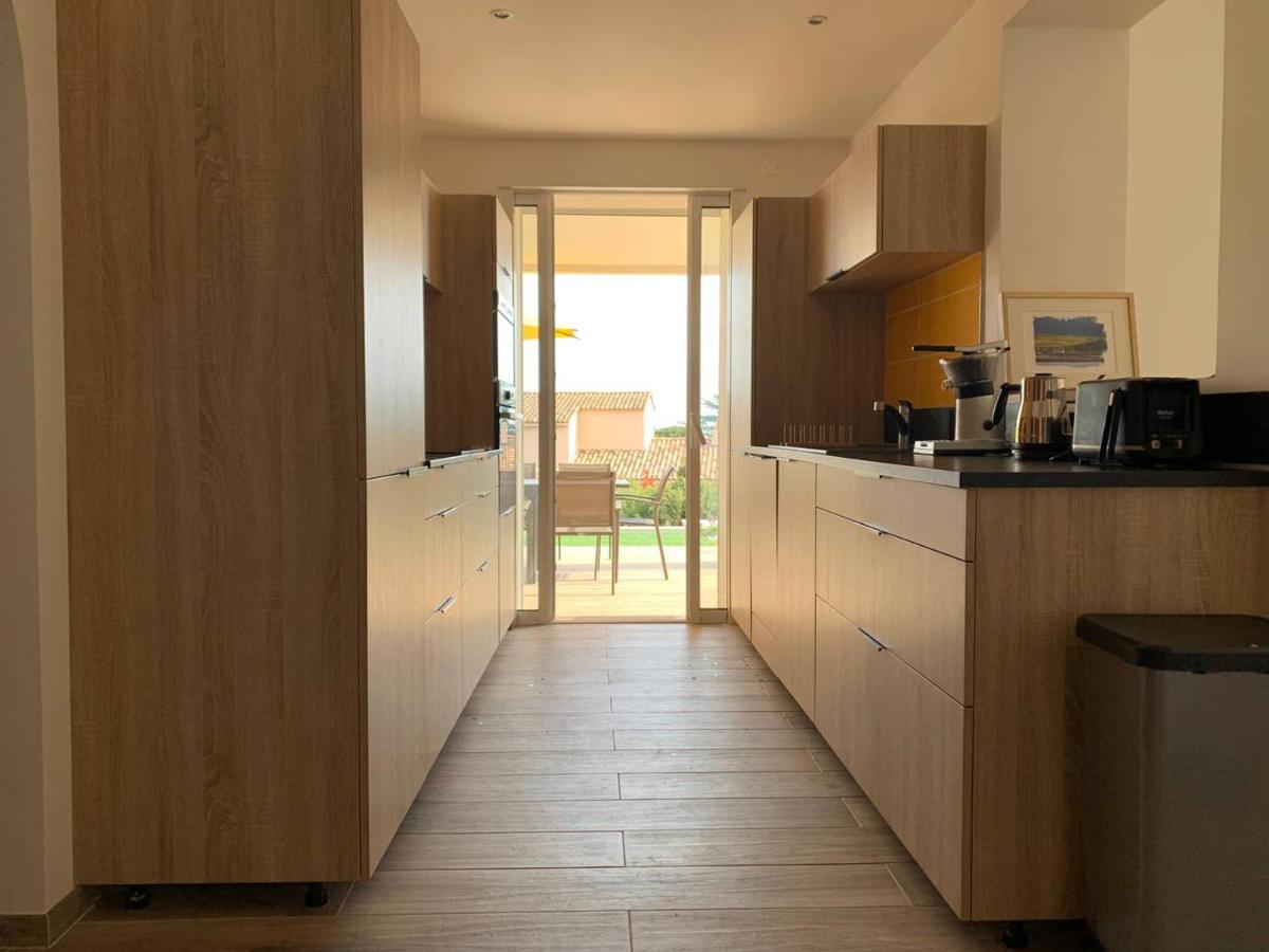 Villa de Luxe Rénovée avec Piscine, 4 Chambres, à 5 Minutes de la Plage - FR-1-726-25 - Chambres d'hôtes La Croix-Valmer