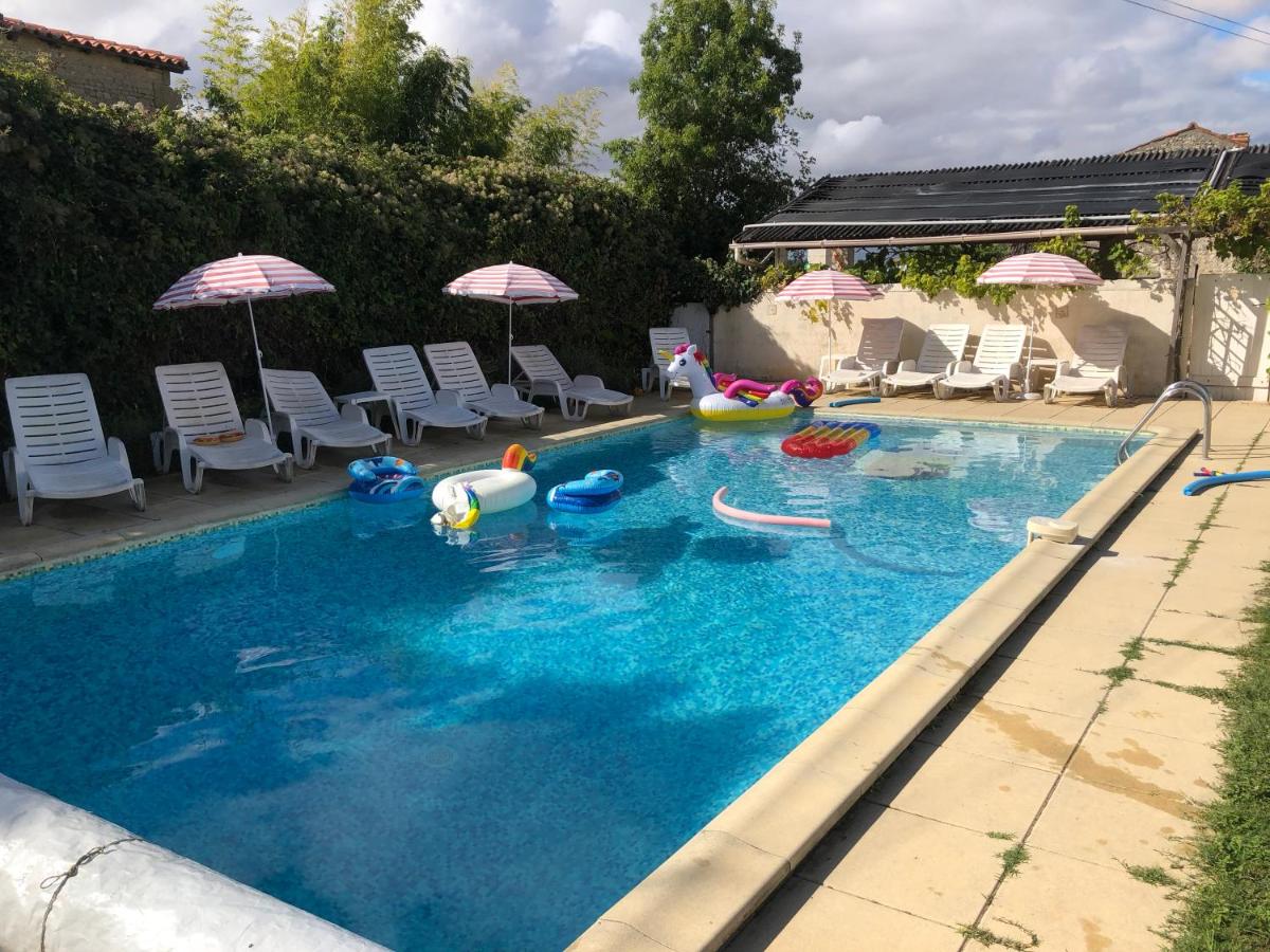 B&B Gibourne - La Vendange Family Gites - Bed and Breakfast Gibourne