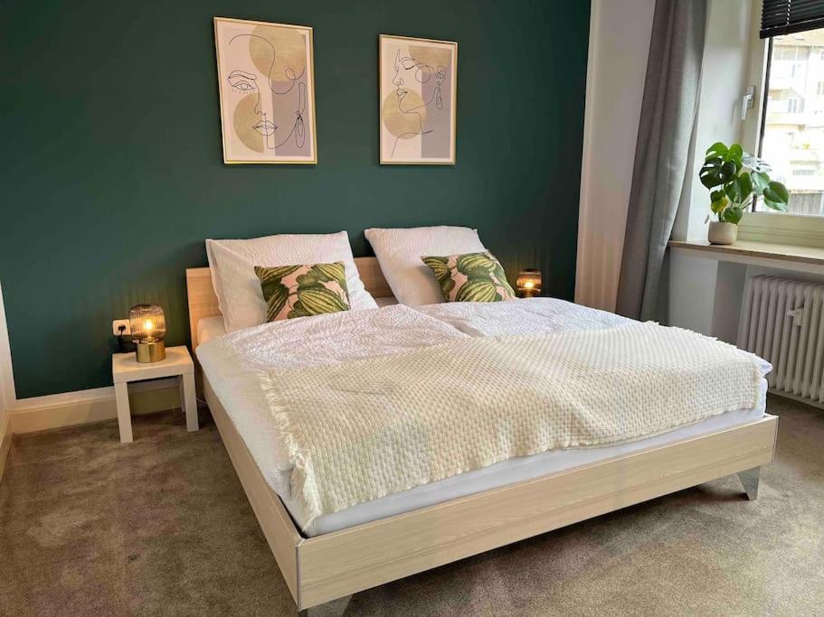 Schöne Fewo in Neumünster Innenstadt - Ferienwohnung Neumünster