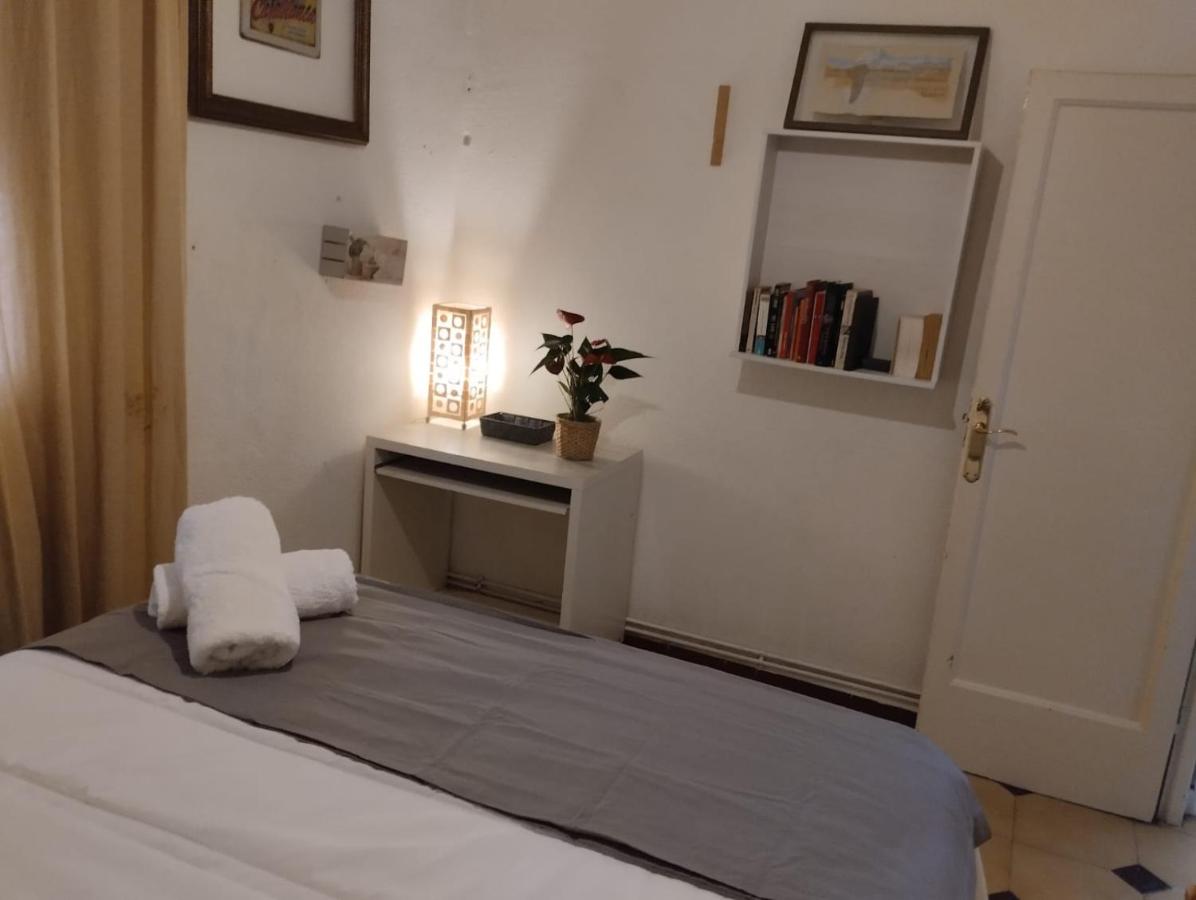 Gaudi 51 - B&B Barcellona