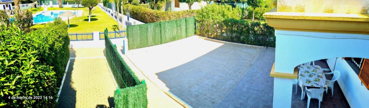 Bajo piscina VERAMAR 2 Vera Playa 500 metros a la playa - B&B Vera