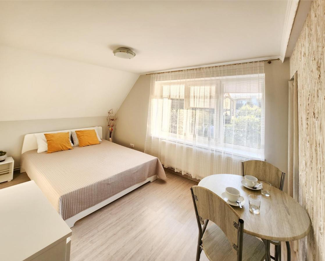 Chambre Double - Vue sur Jardin