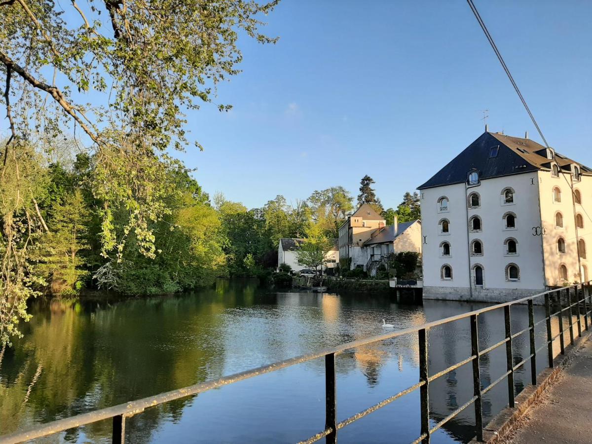 Dans moulin au bord de l'eau, Appartement chaleureux - Ferienwohnung
