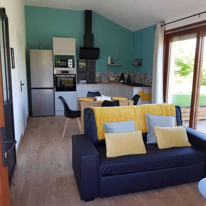 studio avec terrasse au calme - B&B