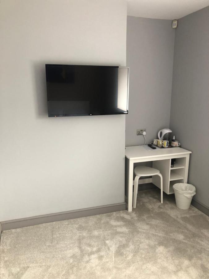 Triple Room with Bathroom