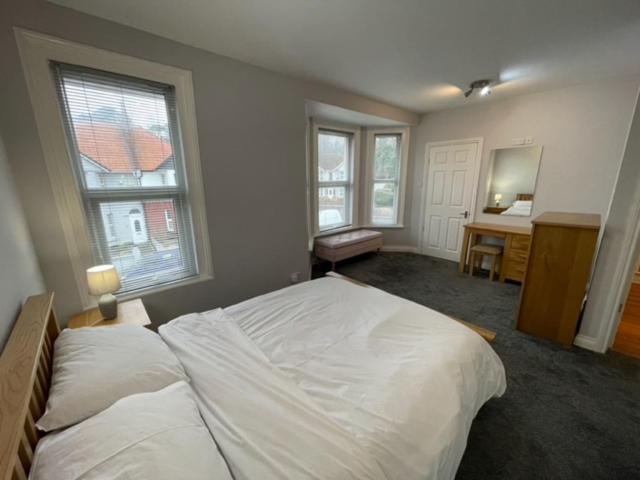 Casa con 4 camere da letto