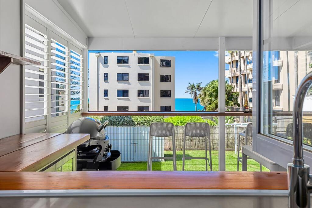 Luxury Coastal Retreat - B&B Coolum Beach